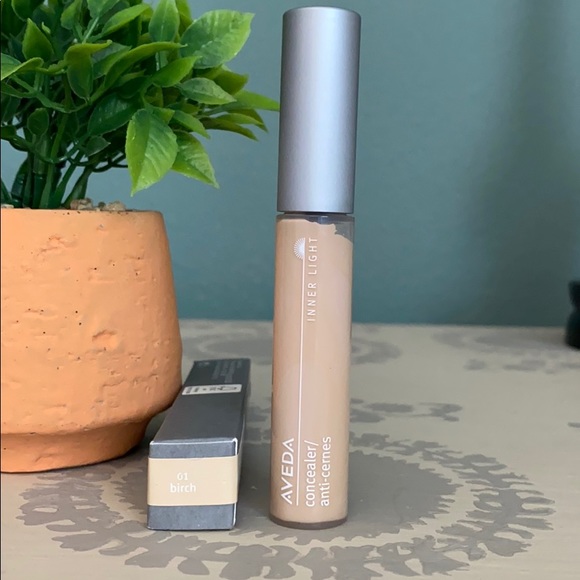 Aveda inner light concealer 01 birch - Picture 4 of 4